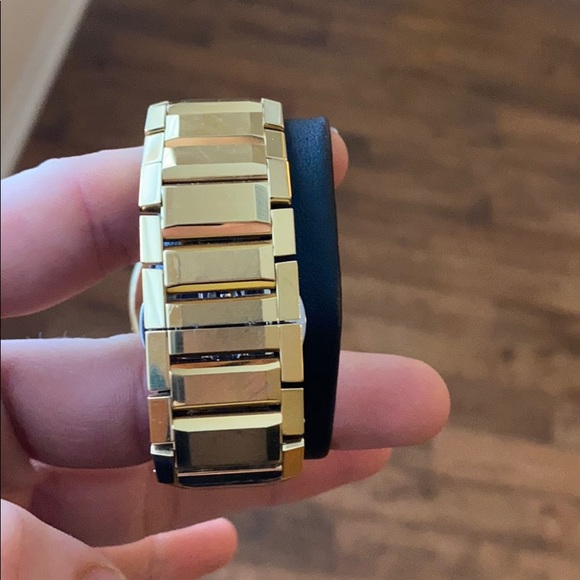 Movado Gold Watch - Picture 4 of 8